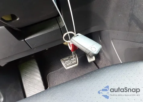 2019 Volkswagen Atlas 3.6L V6 Sel R-Line z USA, uszkodzony, nr VIN 1V2RR2CA0KC614026